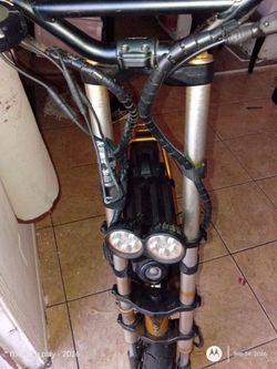 Kaboo Electric Scooter Black and Gold