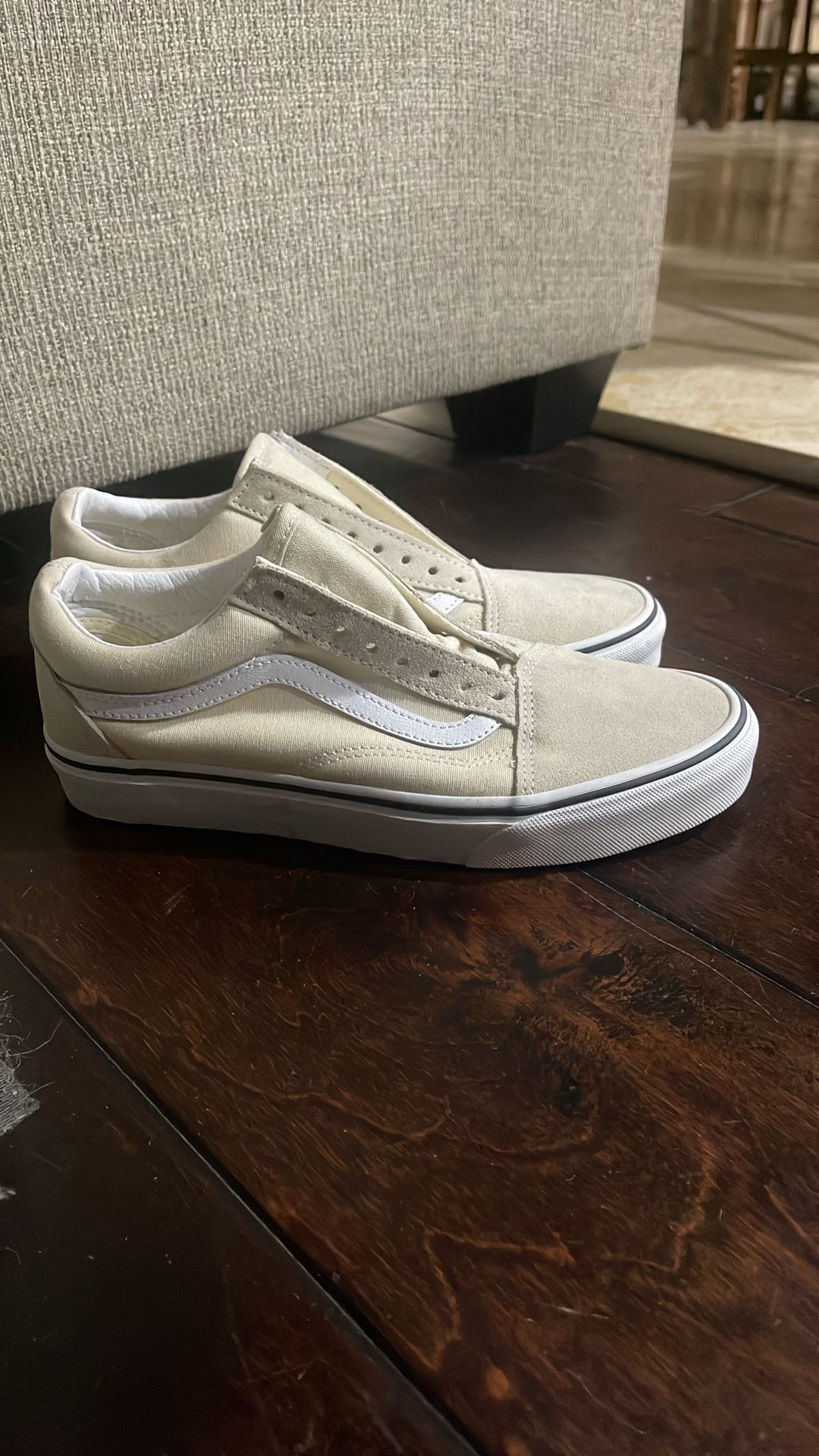 NEW Old Skool Vans
