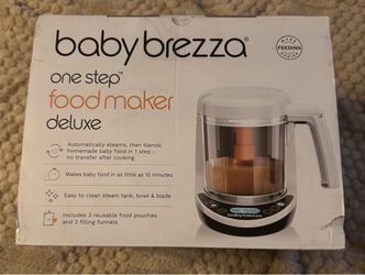 New One (1) Baby Brezza One Step Baby Food Maker Deluxe Cooker and Blender to Steam + Puree