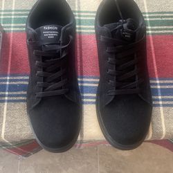 Skating Shoes From SHEIN 