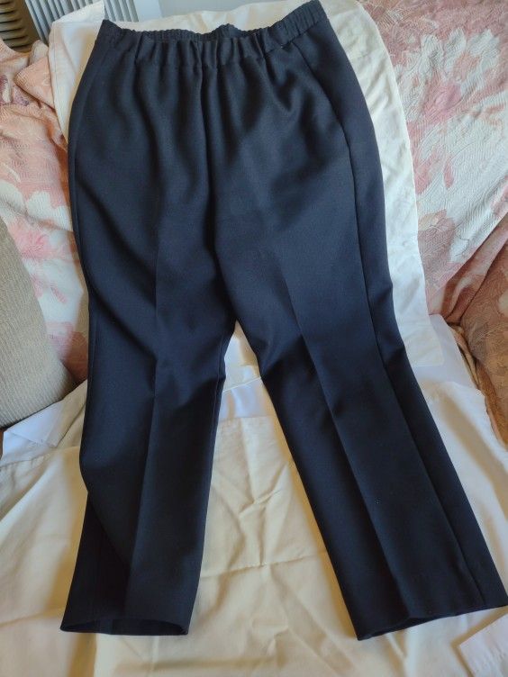 Don Kenny Black Slacks 