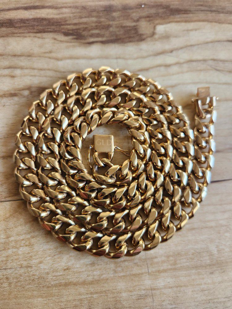 30" Double Cuban 10mm Chain 18k Gold Plated 