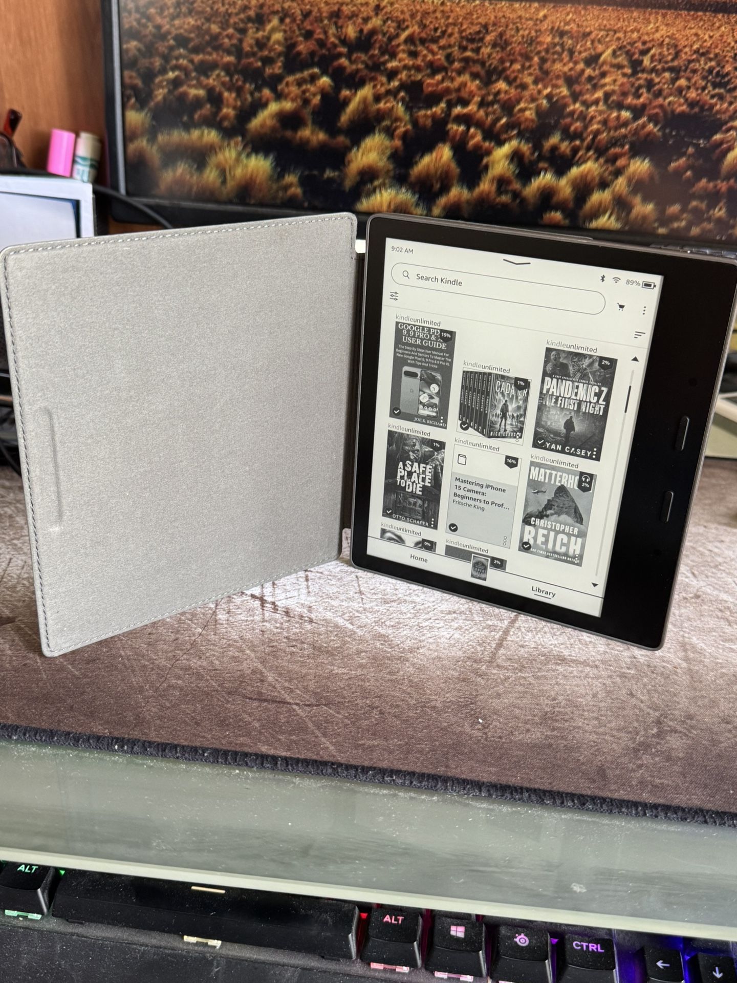 Kindle Oasis (9th Generation) Great Condition