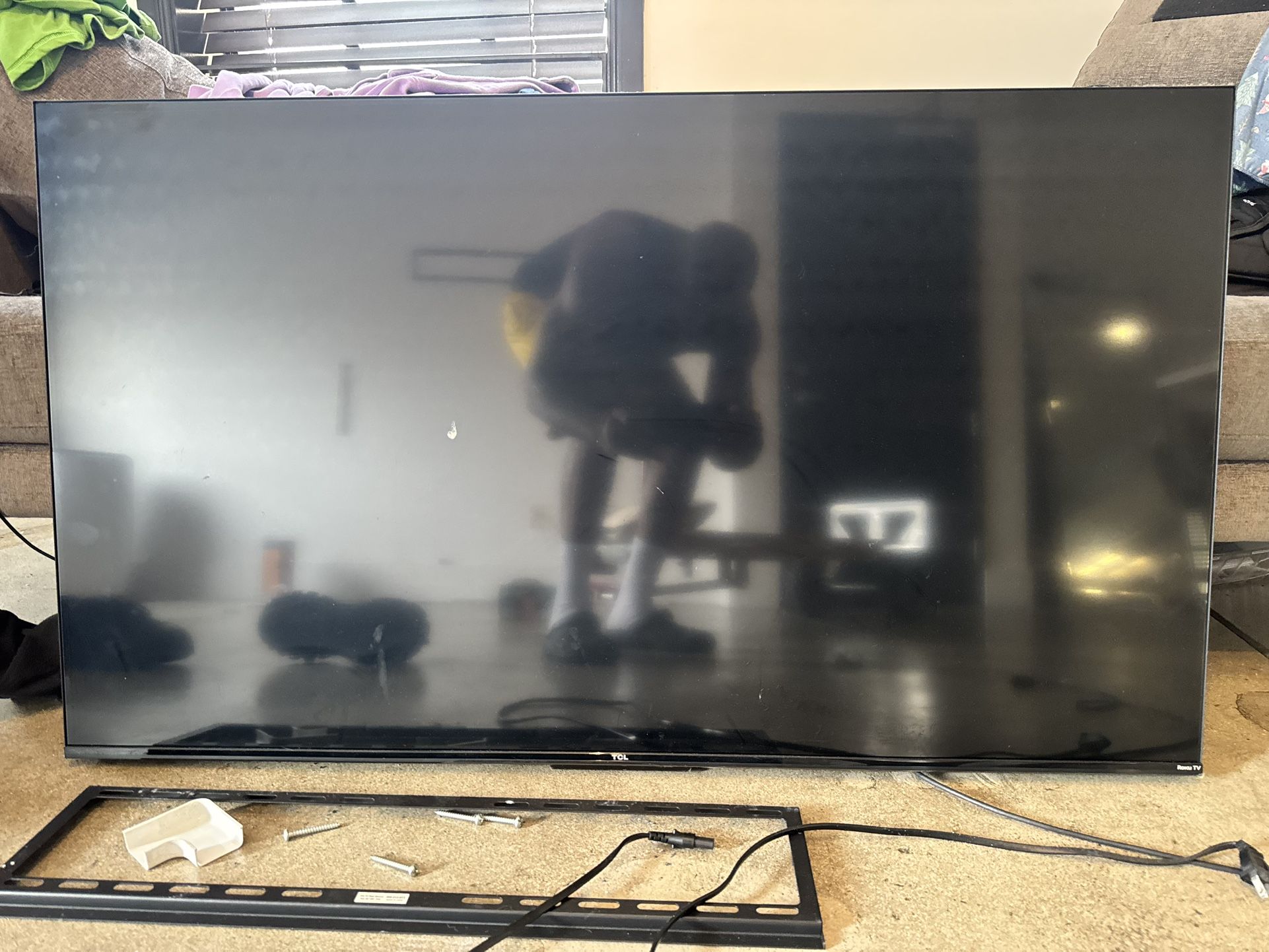 55” SMART TV WITH REMOTE