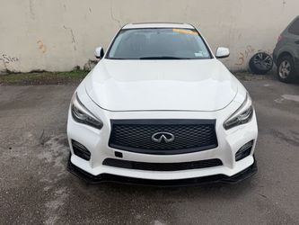 2015 Infiniti Q50