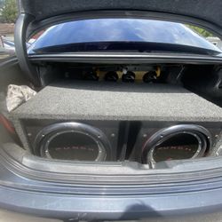 Rockford Fosgate Subs With Amp