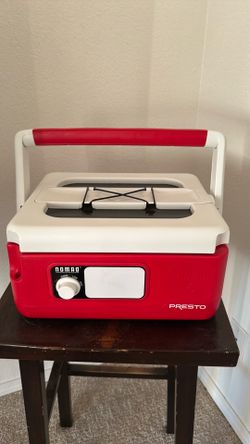 Presto 6-Quart Nomad Traveling Slow Cooker, 06011 Red