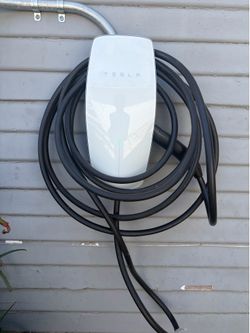 Tesla Charger