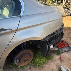 E90 Quarter Pannels / Doors 