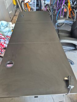 Ailyn black electric adjustable height desk