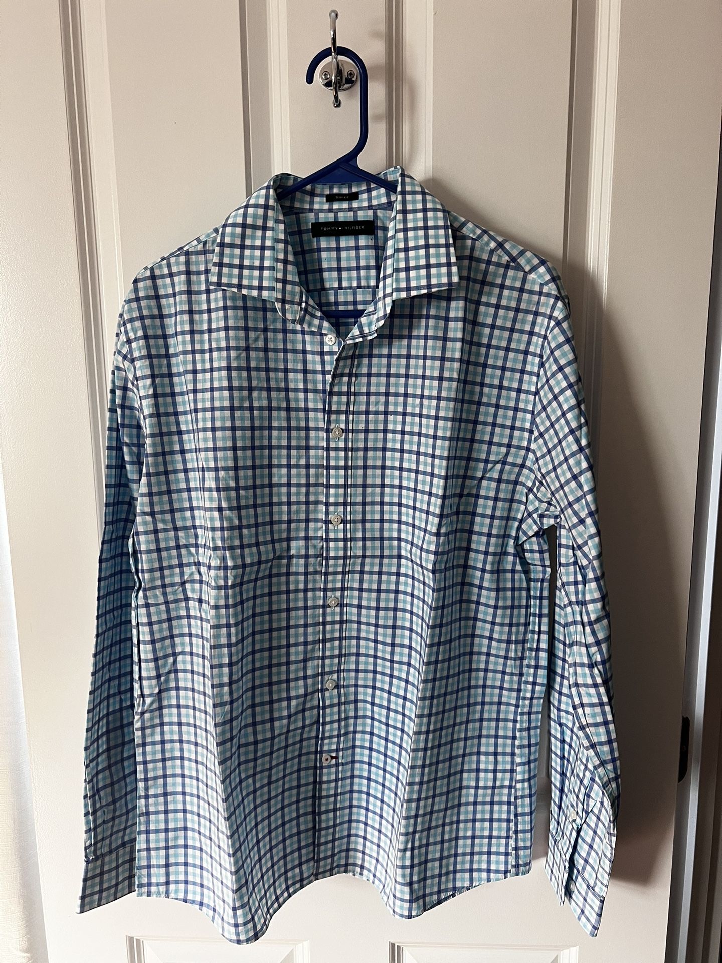Men’s Shirt (Tommy Hilfiger, Slim Fit Large)