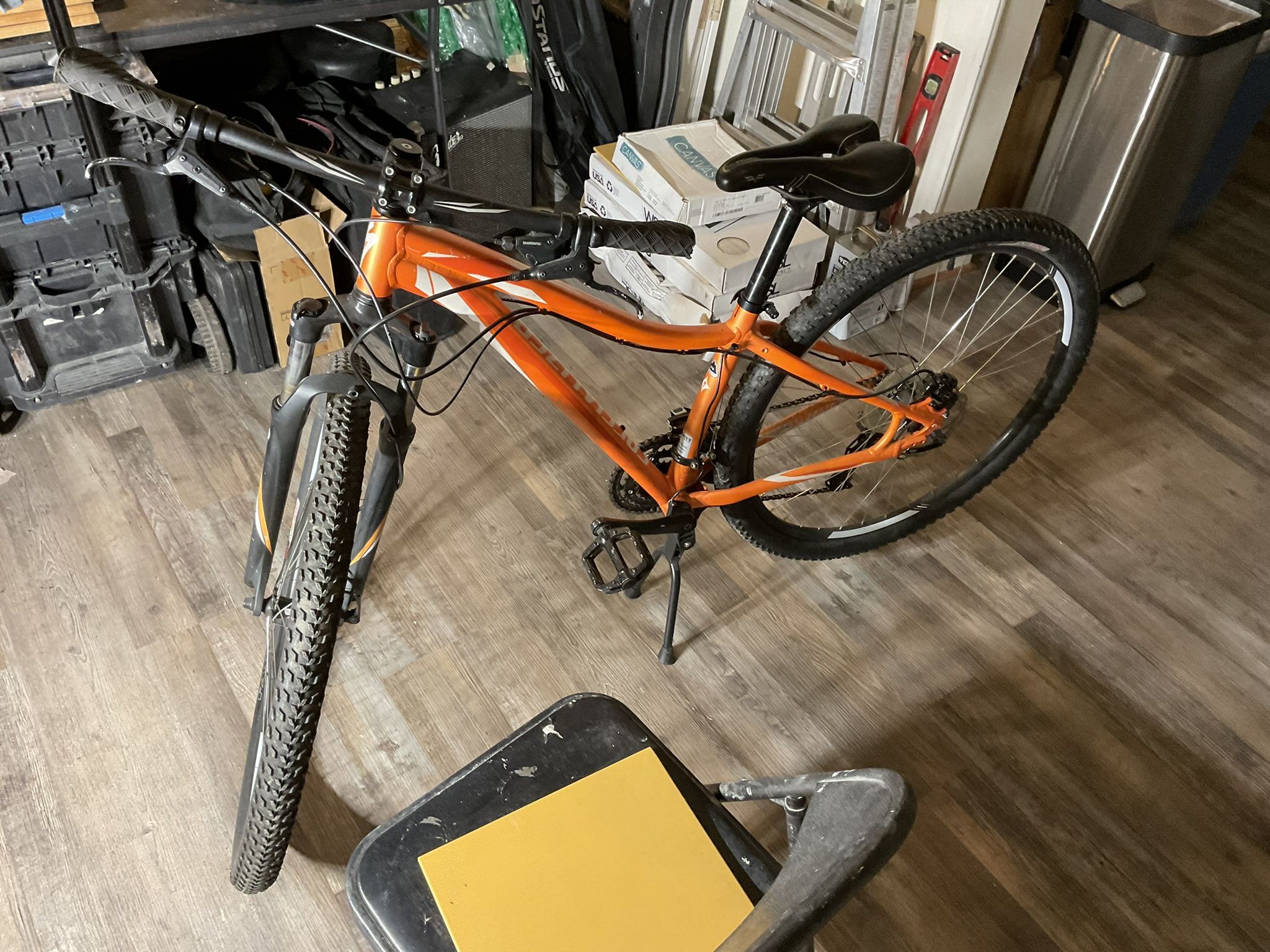 Mountain Bike Excellent Condition!
