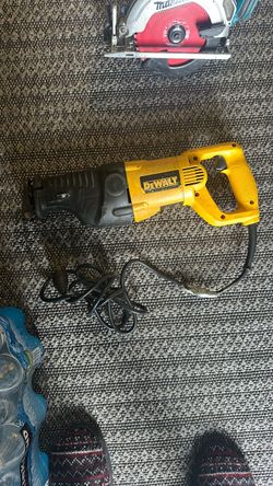 Dewalt Saw