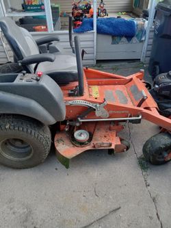 Lawn Mowers 4 Sale