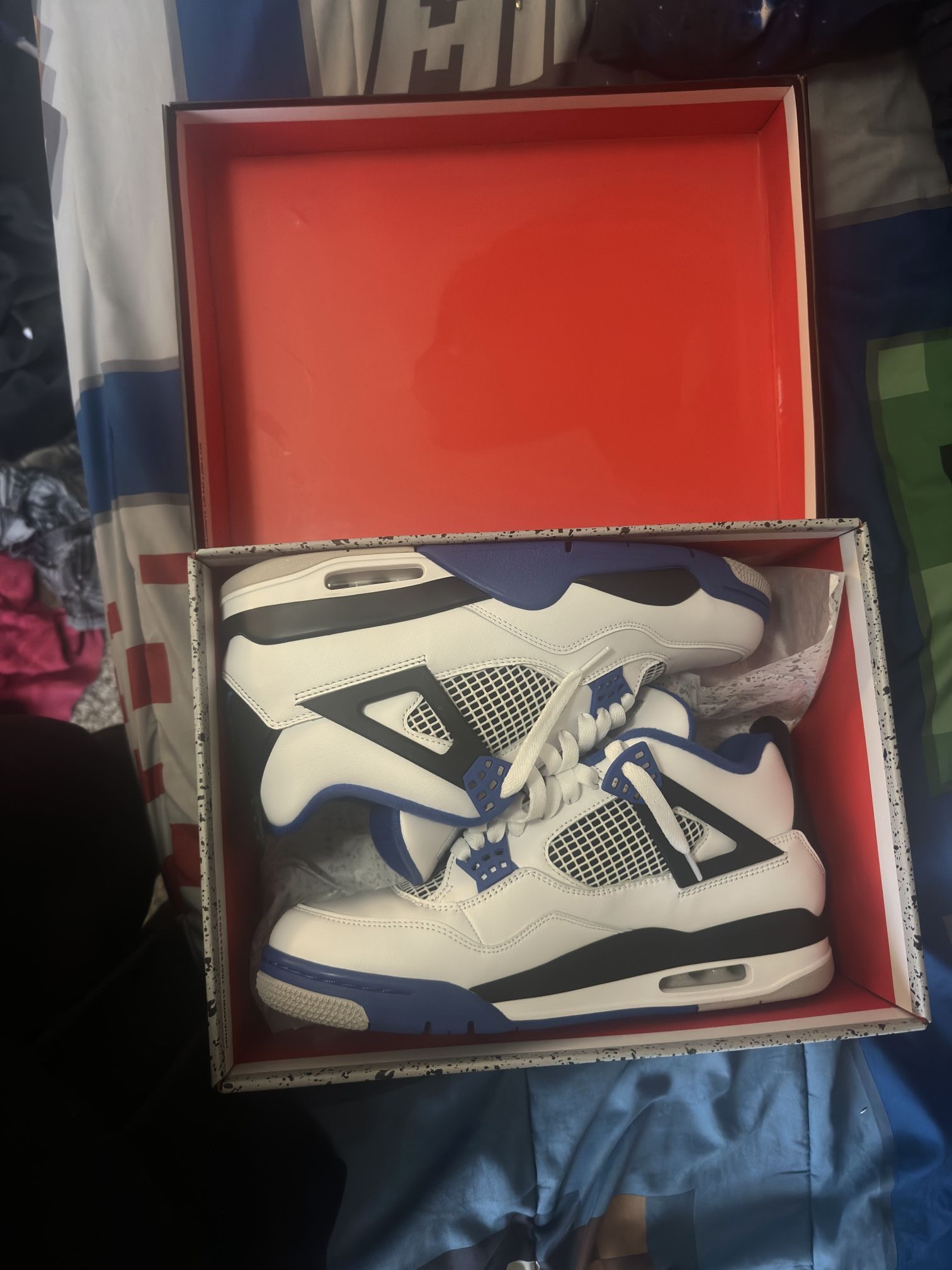 Jordan 4 Motorsport