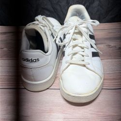 Adidas Sneakers White & Black Size 5.5 