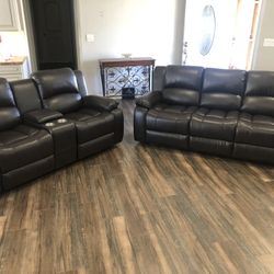 New Reclining Couch  W Fold Down Console  / Love Seat .  Espresso .  Free Delivery !