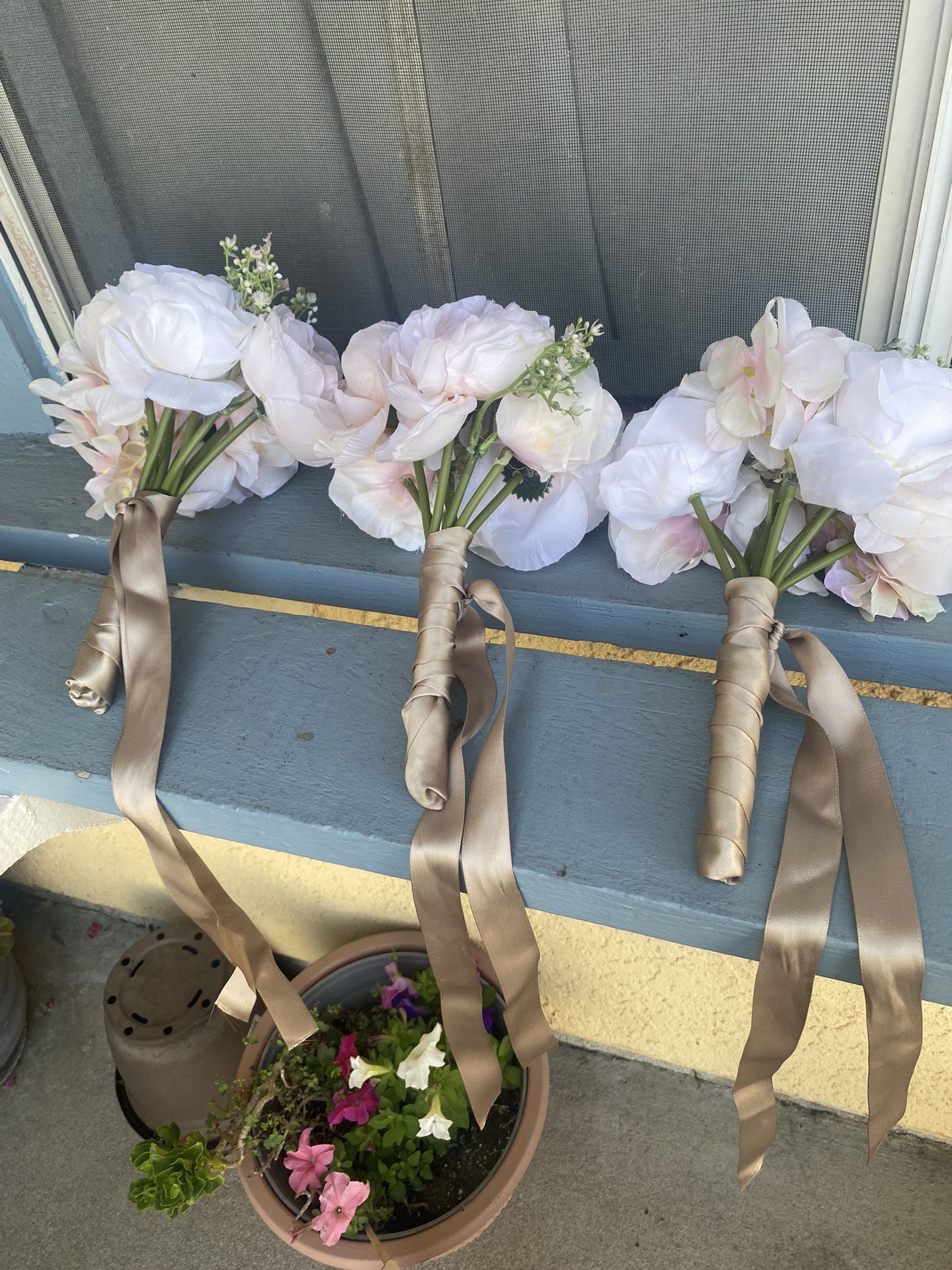 Set Of 3 Bridesmaid Bouquet Pale Pink White Flowers