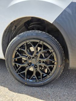 16x7 iVision Wheels And tires 195/50/16 Arroyo
