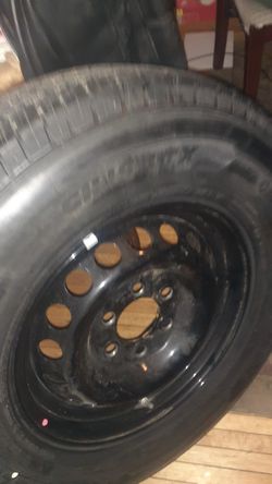 5 Michelin LTX Agisi tires on 6 bolt black steel rims new 4+spare