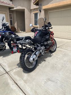 2010  BMW  R 1200 GS  MOTOCYCLE