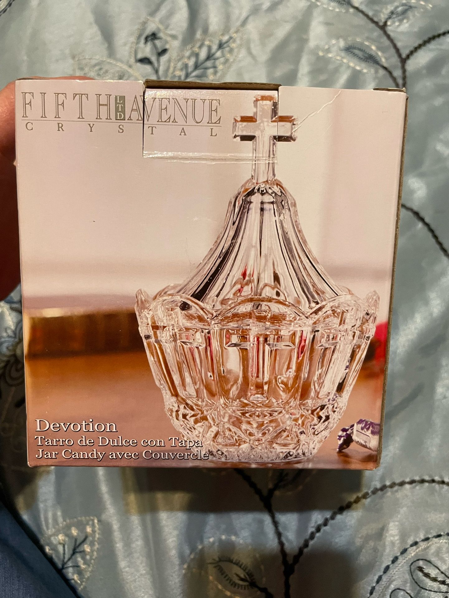 New In Box Fifth Avenue Devotion Crystal Candy Dish