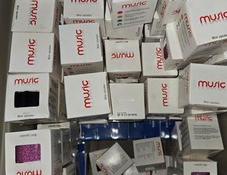 New Bluetooth speakers and chargers 3 for $5