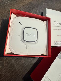 NEW in box - First Alert Onelink Smart Smoke & Carbon Monoxide Alarm