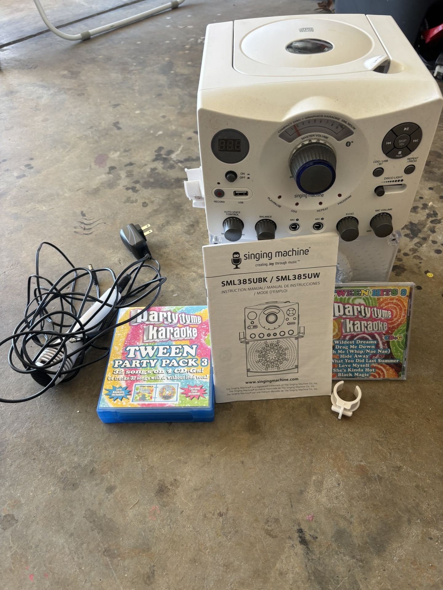 Singing Machine Karaoke System