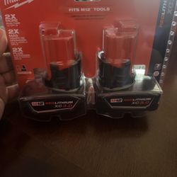 milwaukee m12 3.0 pack