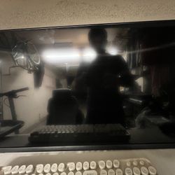 Vizio 32” D Series Smart Tv 1080p HD