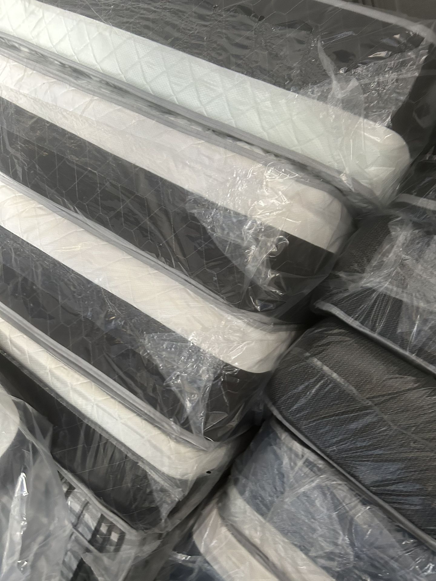 Full Size Plush Pillow Top 