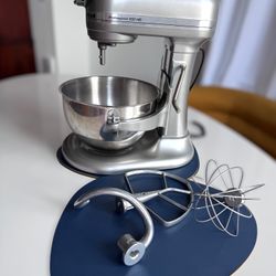 KitchenAid Professional 550 HD 5 Quart Bowl-Lift Stand Mixer, with Attachments