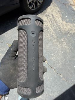 Portable Bluetooth speaker