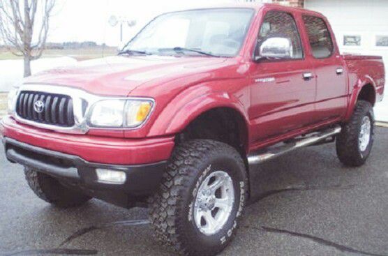 "For more info and pics about 2002 Toyota Tacoma SR5, please contact me only: __lissamurrphy79@gmail.com__