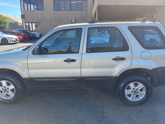 2005 Ford Escape