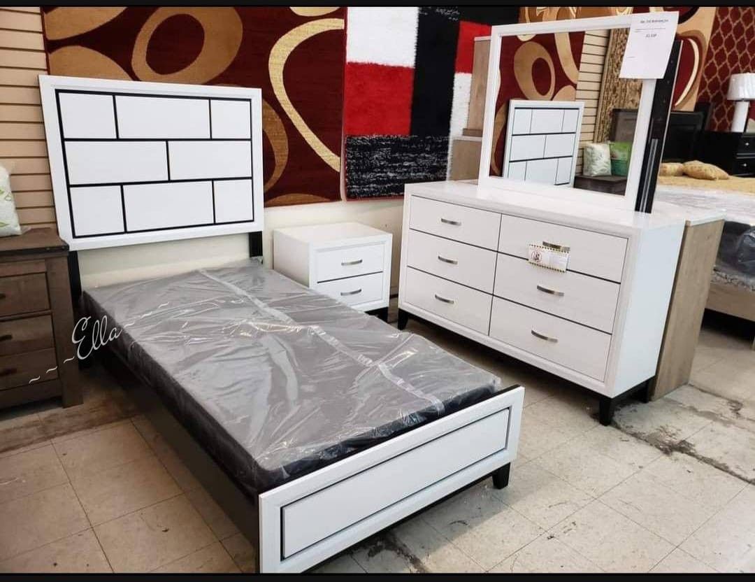 📌Akerson Driftwood Panel Bedroom Set King Bed, Dresser Mirror And Nightstand