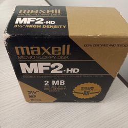 Maxell' 3.5" 10 Pieces  IBM Formatted Floppy Disks 2MB HIGH DENSITY DRIVE Diskette Box