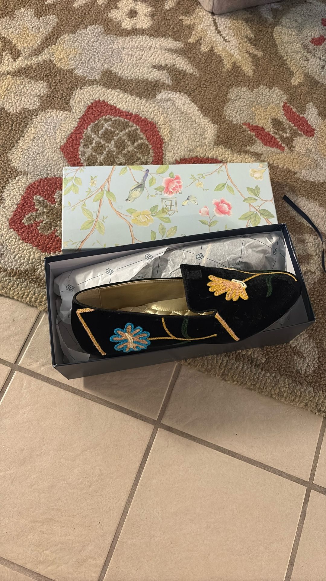 Birdies Shoes/ black slip on flats size 8.5