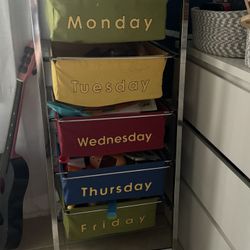 Storage Rack With Drawers