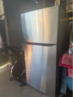 LG Fridge