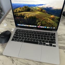 MacBook Air In