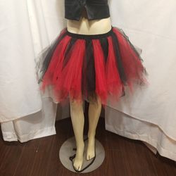 Tripple Layer Tulle Skirt Black Red And White Very Stretchy, W M