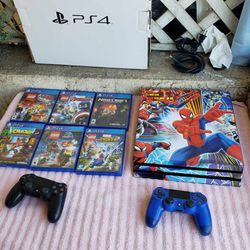 Great Conditions 0 Issues Spider Man PS4 Pro 2020 With 1 Controller $260! The Combo all you see is $360! As combo deal