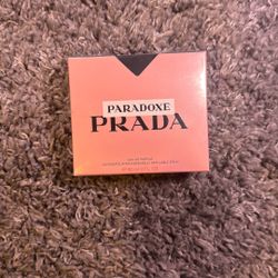 Prada Paradoxe