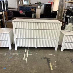 3pcs White Modern Dresser for Bedroom with 6 Drawers, 2 Set Farmhouse End Table with Charging Station, White Wood Sofa Table, BedsideTable with USB Po