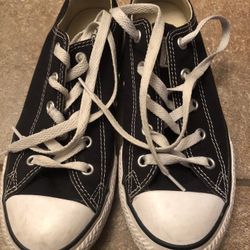 Girls Converse