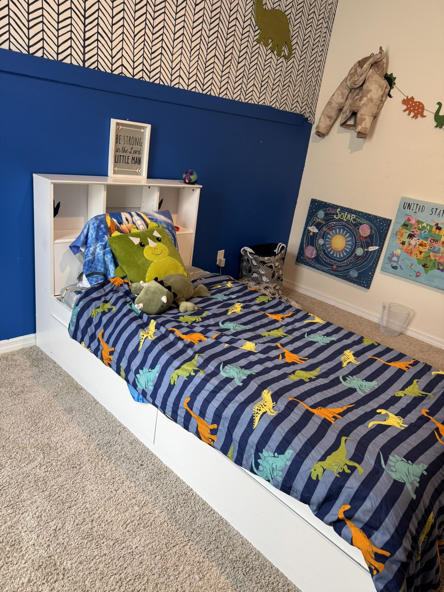 Kid Bed W/ Storage W/ Twins Mattress
