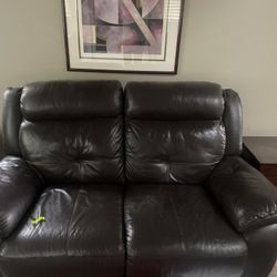 Leather Love Recliner 