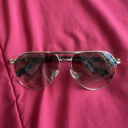 Gucci Aviator frame sunglasses